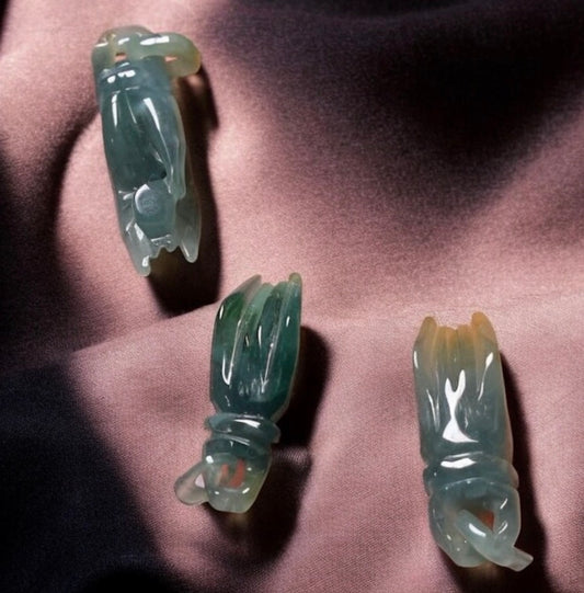 Guanyin Prayer Pendant